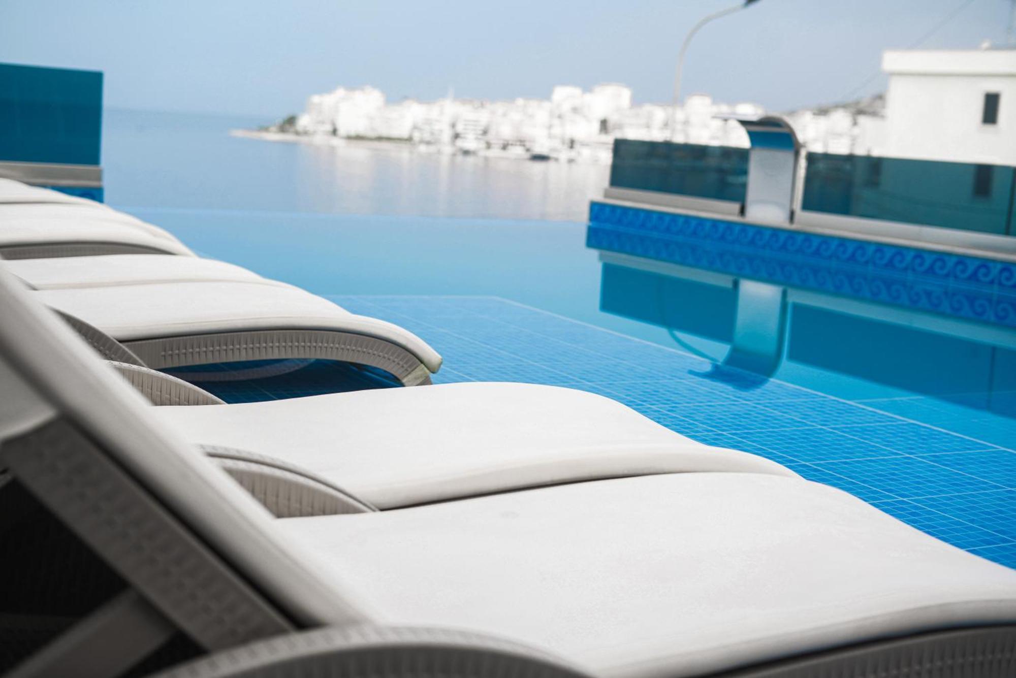 Hotel Serxho ซารานเดอ ภายนอก รูปภาพ